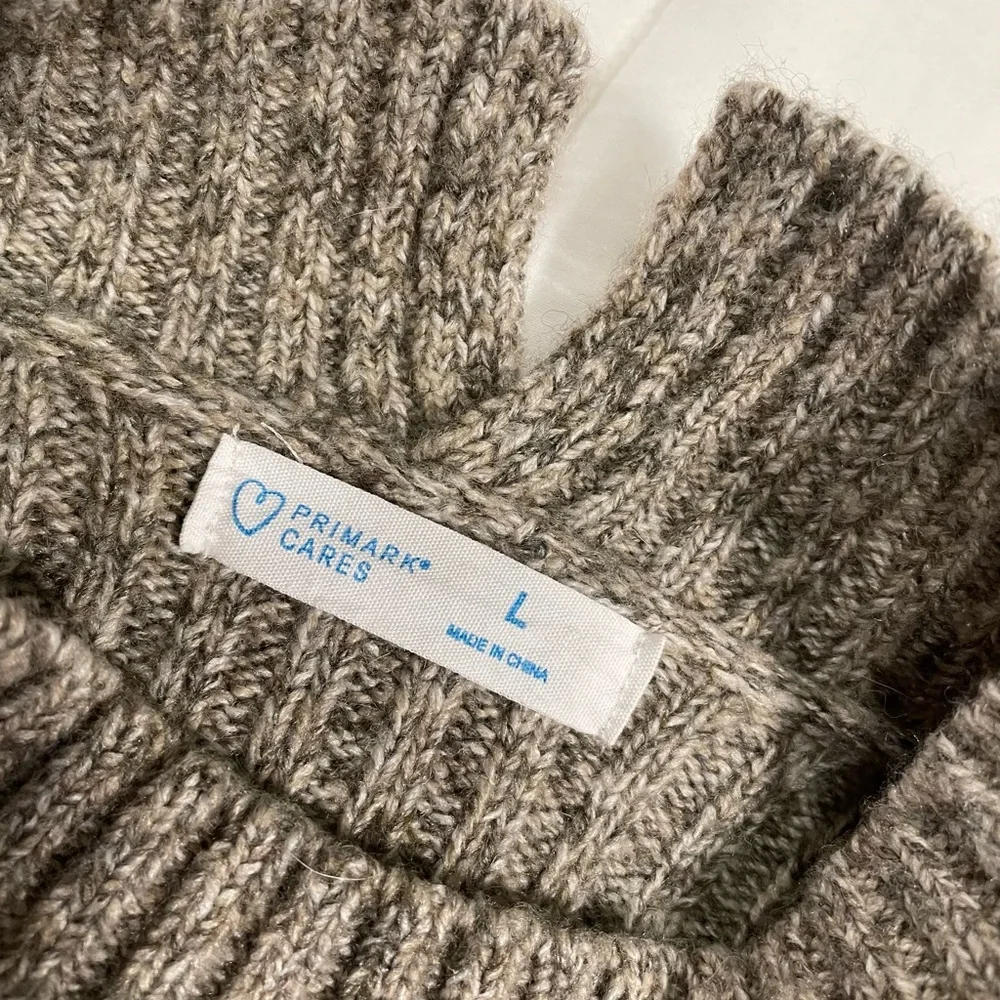 Primark Beige Turtleneck Sweater/Jumper (Large / L) - Picture 4 of 5